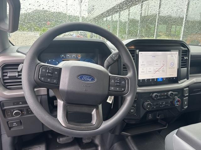new 2025 Ford F-150 car, priced at $40,598