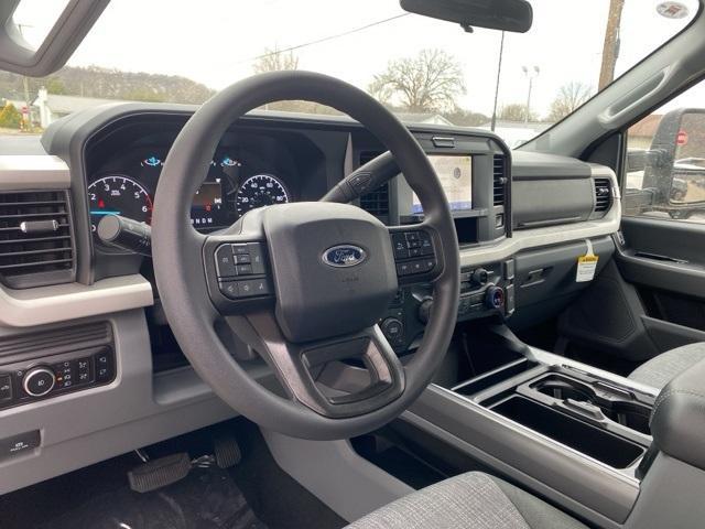 new 2025 Ford F-250 car, priced at $58,795