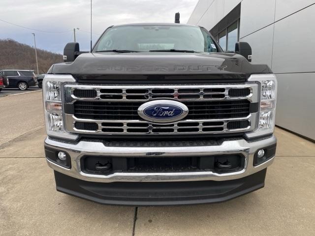 new 2025 Ford F-250 car, priced at $58,795