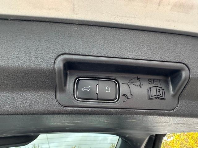 used 2021 Ford Explorer car, priced at $21,767