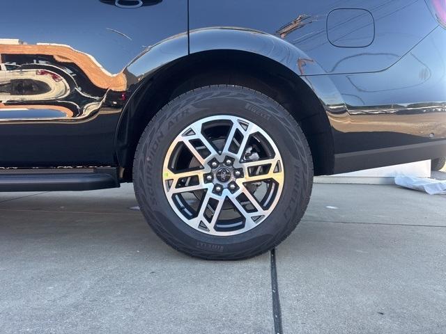 new 2025 Ford Expedition car, priced at $73,130