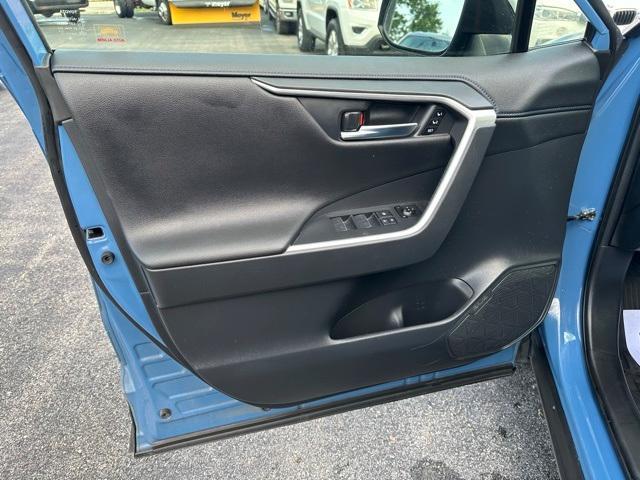 used 2022 Toyota RAV4 Hybrid car, priced at $33,396