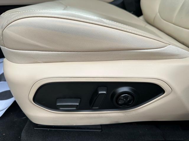 used 2021 Jeep Grand Cherokee L car, priced at $30,870