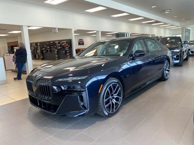 new 2024 BMW 760 car, priced at $140,820