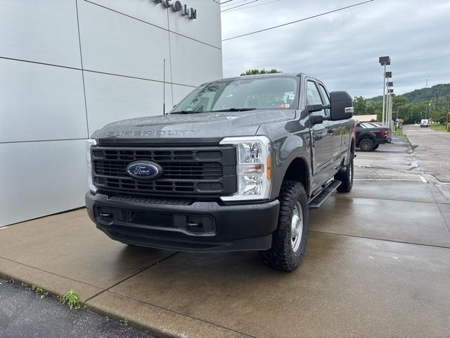 new 2025 Ford F-350 car, priced at $53,257