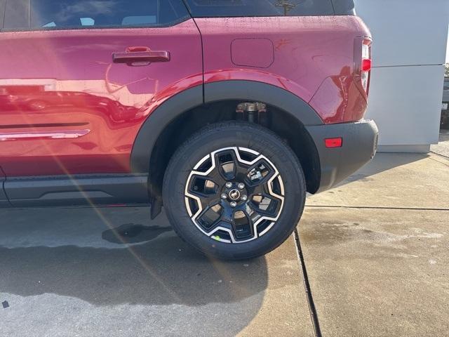 new 2025 Ford Bronco Sport car, priced at $36,270