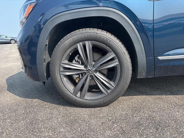 used 2021 Volkswagen Atlas Cross Sport car, priced at $27,033