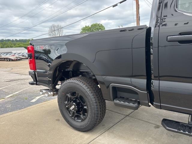 new 2025 Ford F-250 car, priced at $63,500