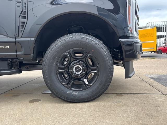 new 2025 Ford F-250 car, priced at $63,500