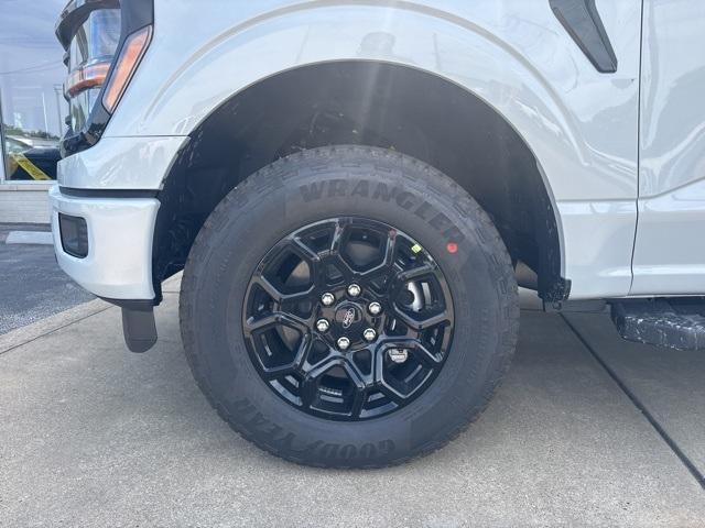 new 2025 Ford F-150 car, priced at $44,927