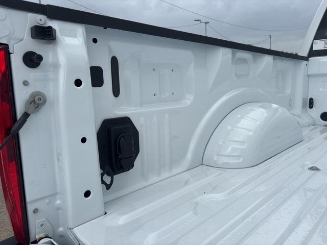 new 2025 Ford F-250 car, priced at $53,082