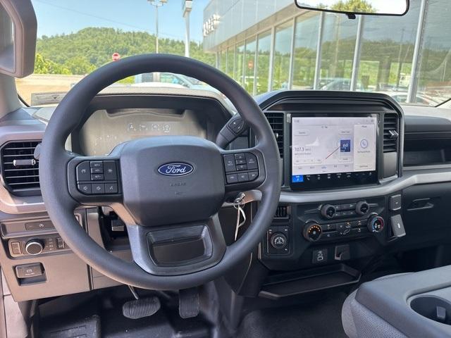 new 2025 Ford F-150 car, priced at $41,443