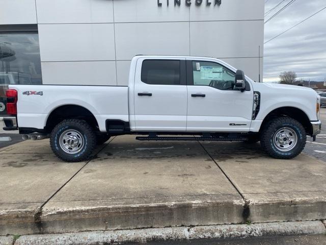 new 2024 Ford F-350 car, priced at $58,727