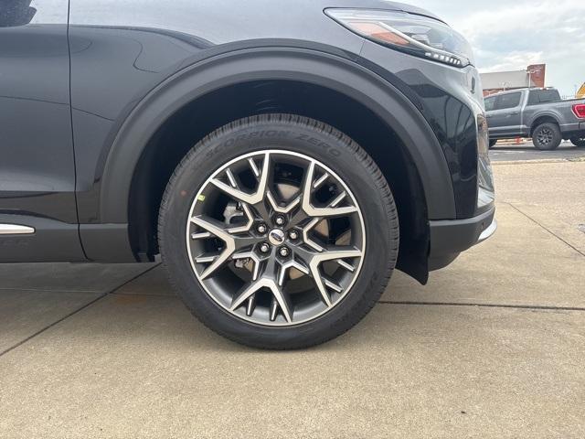 new 2025 Ford Explorer car, priced at $54,826