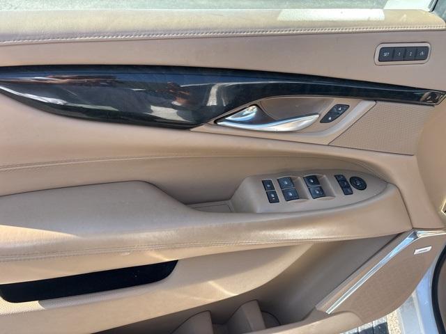 used 2018 Cadillac Escalade ESV car, priced at $27,034