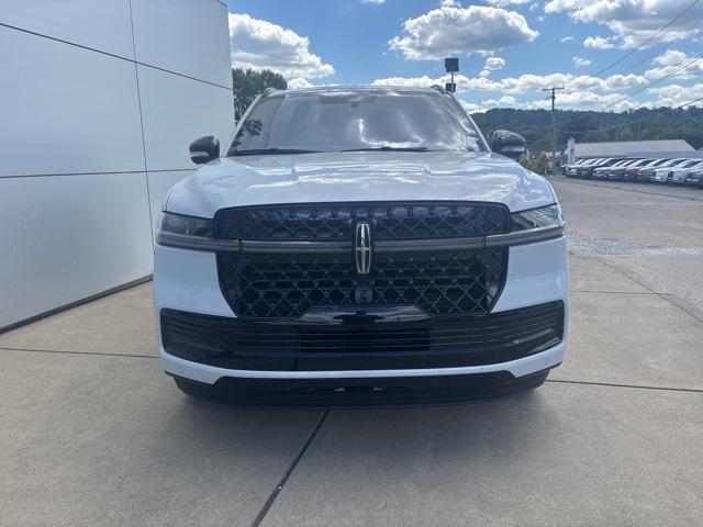 new 2025 Lincoln Navigator car, priced at $103,555