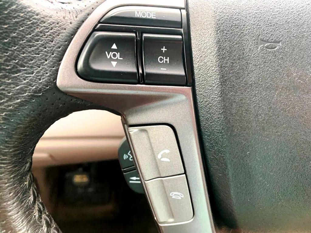 used 2013 Honda Odyssey car, priced at $13,495