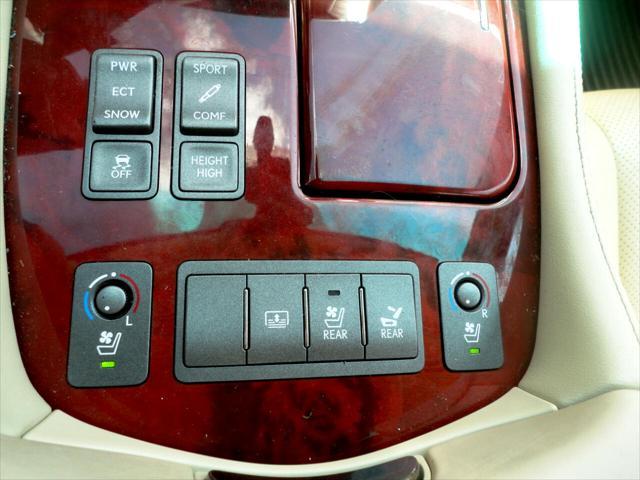 used 2011 Lexus LS 460 car, priced at $11,900