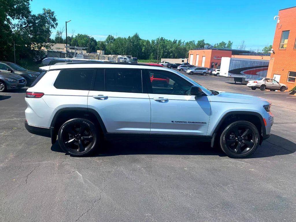 used 2022 Jeep Grand Cherokee L car, priced at $29,900