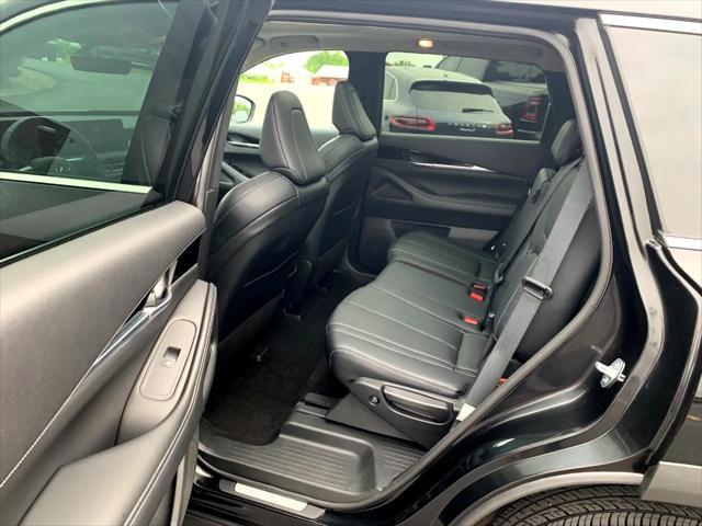 used 2024 INFINITI QX60 car, priced at $39,800