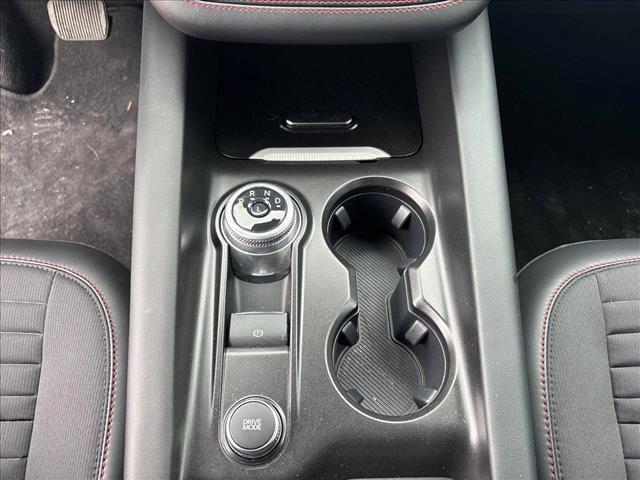 new 2025 Ford Explorer car, priced at $39,999