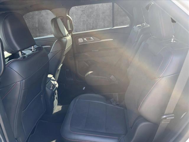 new 2025 Ford Explorer car, priced at $55,594
