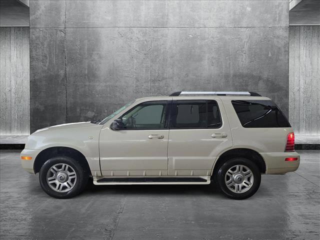 used 2005 Mercury Mountaineer car, priced at $8,909