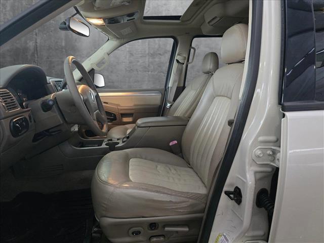 used 2005 Mercury Mountaineer car, priced at $8,909