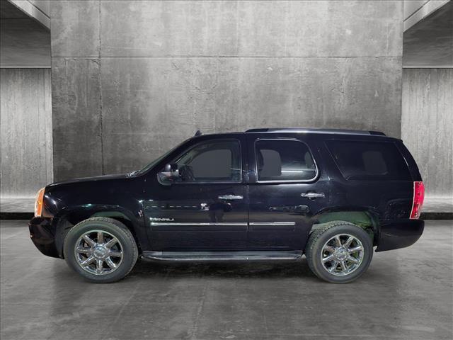 used 2013 GMC Yukon car, priced at $13,999