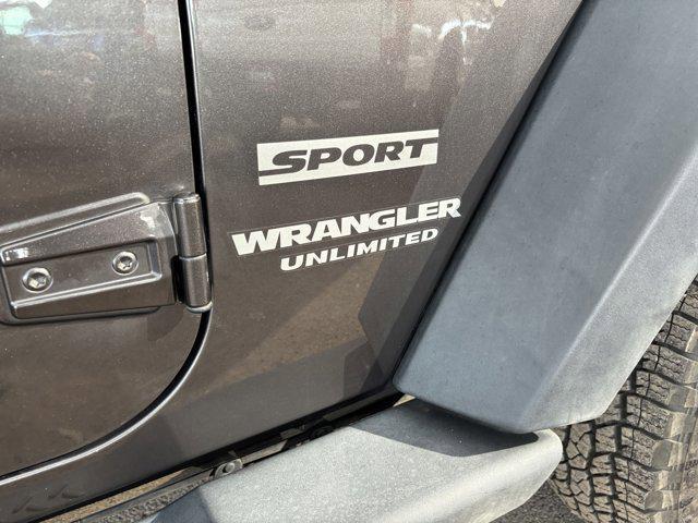 used 2014 Jeep Wrangler Unlimited car, priced at $21,999