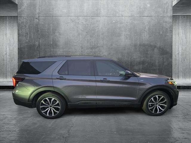 new 2025 Ford Explorer car, priced at $41,479