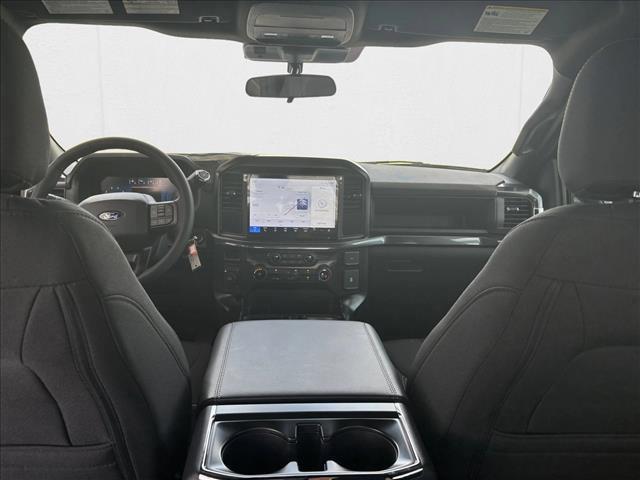 new 2025 Ford F-150 car, priced at $41,318