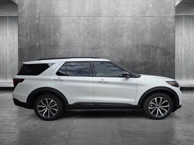 new 2025 Ford Explorer car, priced at $39,653