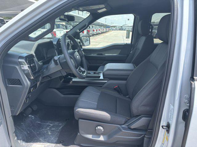 new 2025 Ford F-150 car, priced at $39,921
