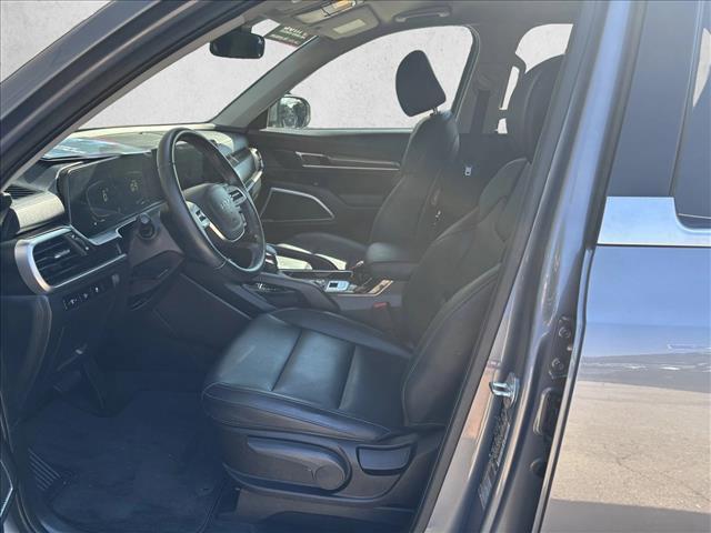 used 2023 Kia Telluride car, priced at $29,699