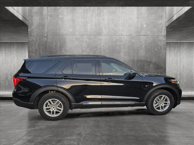 new 2025 Ford Explorer car, priced at $37,730