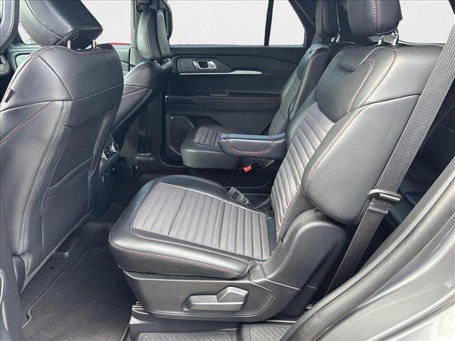 new 2025 Ford Explorer car, priced at $42,202