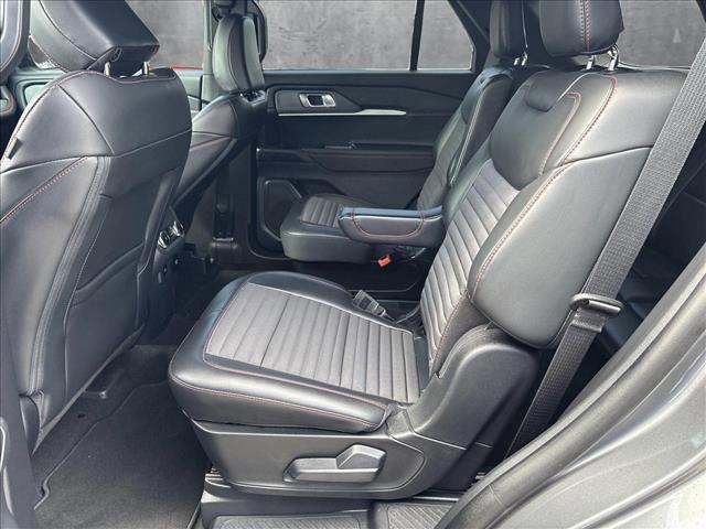 new 2025 Ford Explorer car, priced at $42,202