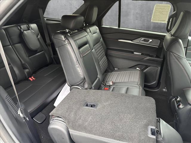 new 2025 Ford Explorer car, priced at $40,103