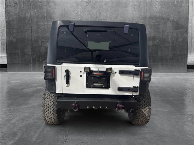 used 2015 Jeep Wrangler Unlimited car, priced at $22,499