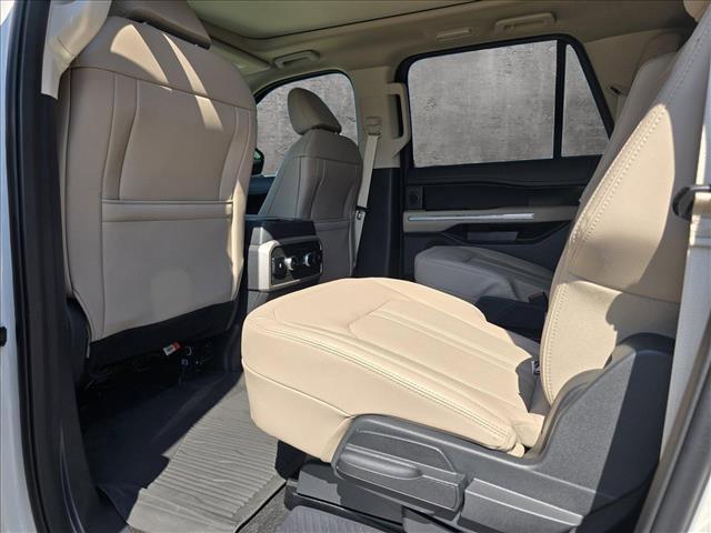 new 2024 Ford Expedition car, priced at $63,999