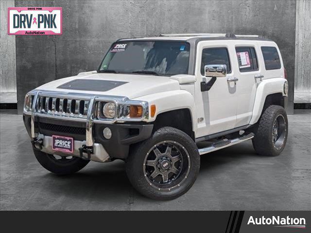 used 2009 Hummer H3 car, priced at $11,879