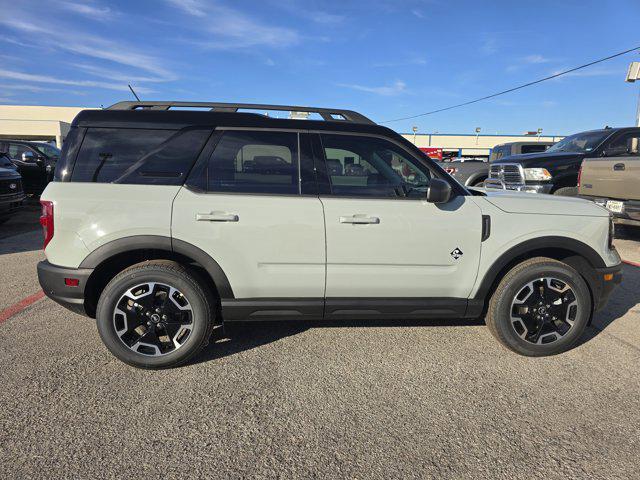 new 2024 Ford Bronco Sport car, priced at $35,177