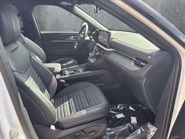 new 2025 Ford Explorer car, priced at $43,313
