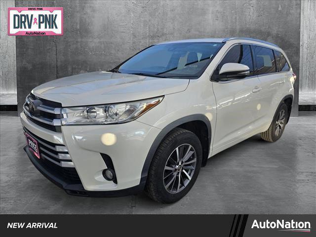 used 2017 Toyota Highlander car, priced at $22,495