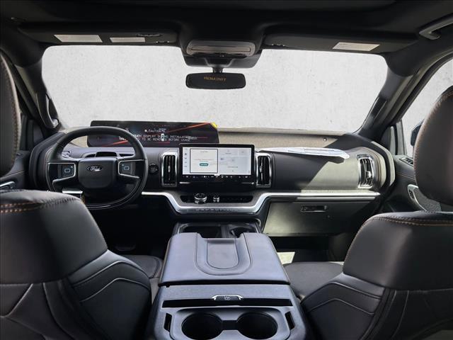 new 2025 Ford Expedition car, priced at $79,382