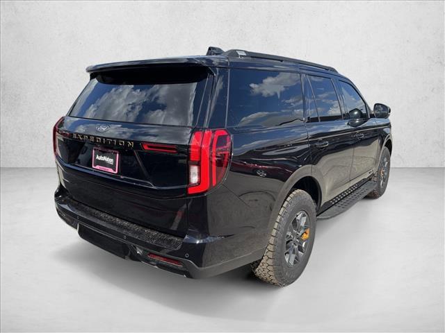 new 2025 Ford Expedition car, priced at $79,382