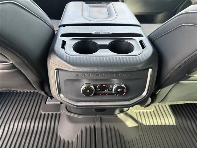 new 2025 Ford Expedition car, priced at $79,382