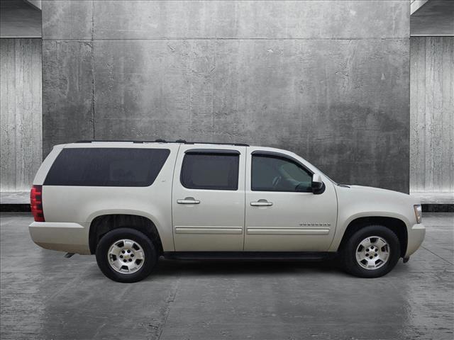 used 2014 Chevrolet Suburban car, priced at $12,740