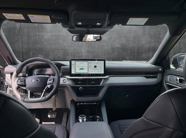 new 2025 Ford Explorer car, priced at $40,353